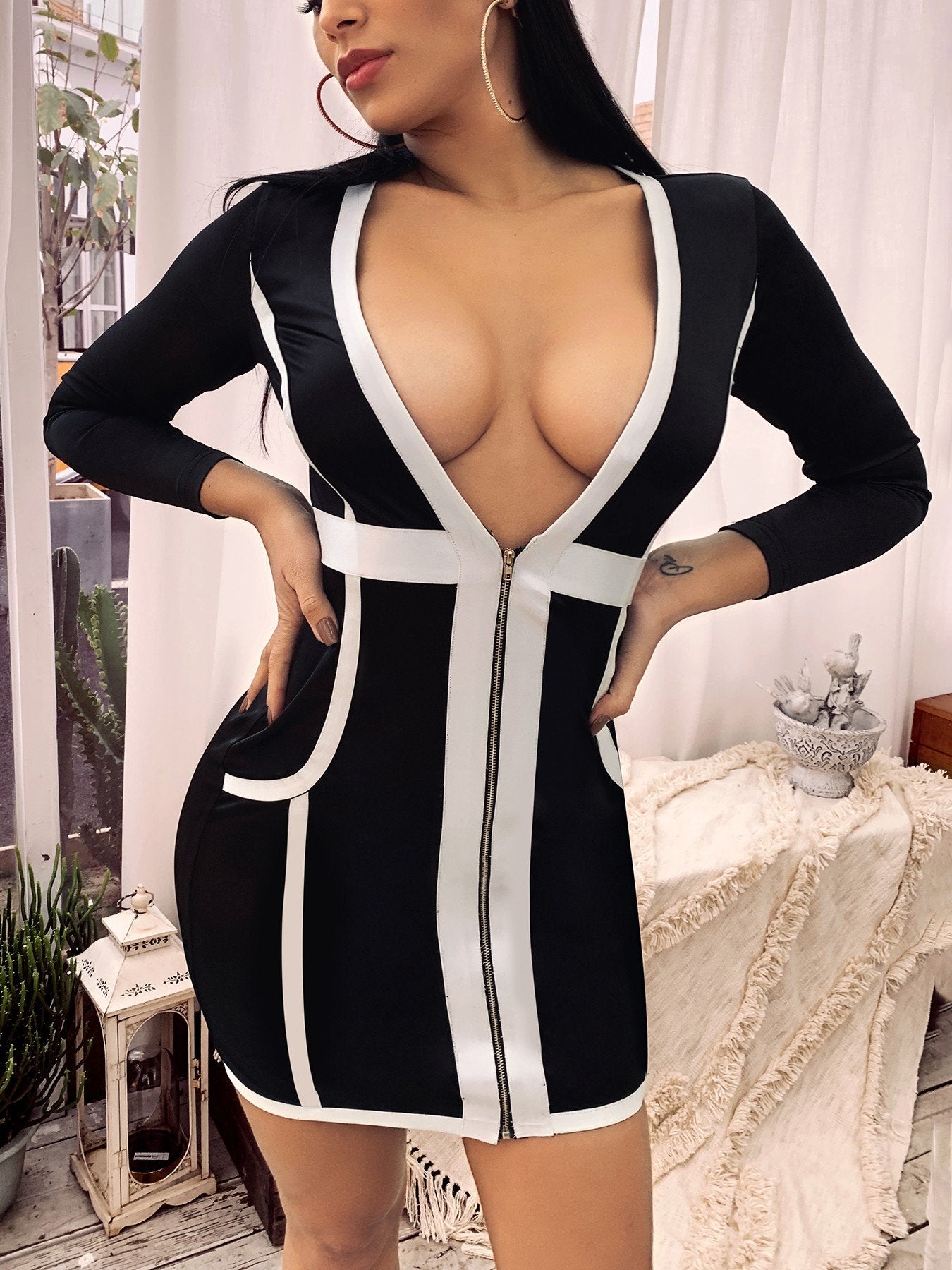 Deep V-Neck Contrast Color Zipper Bandage Dress - DadHats2ow6ix