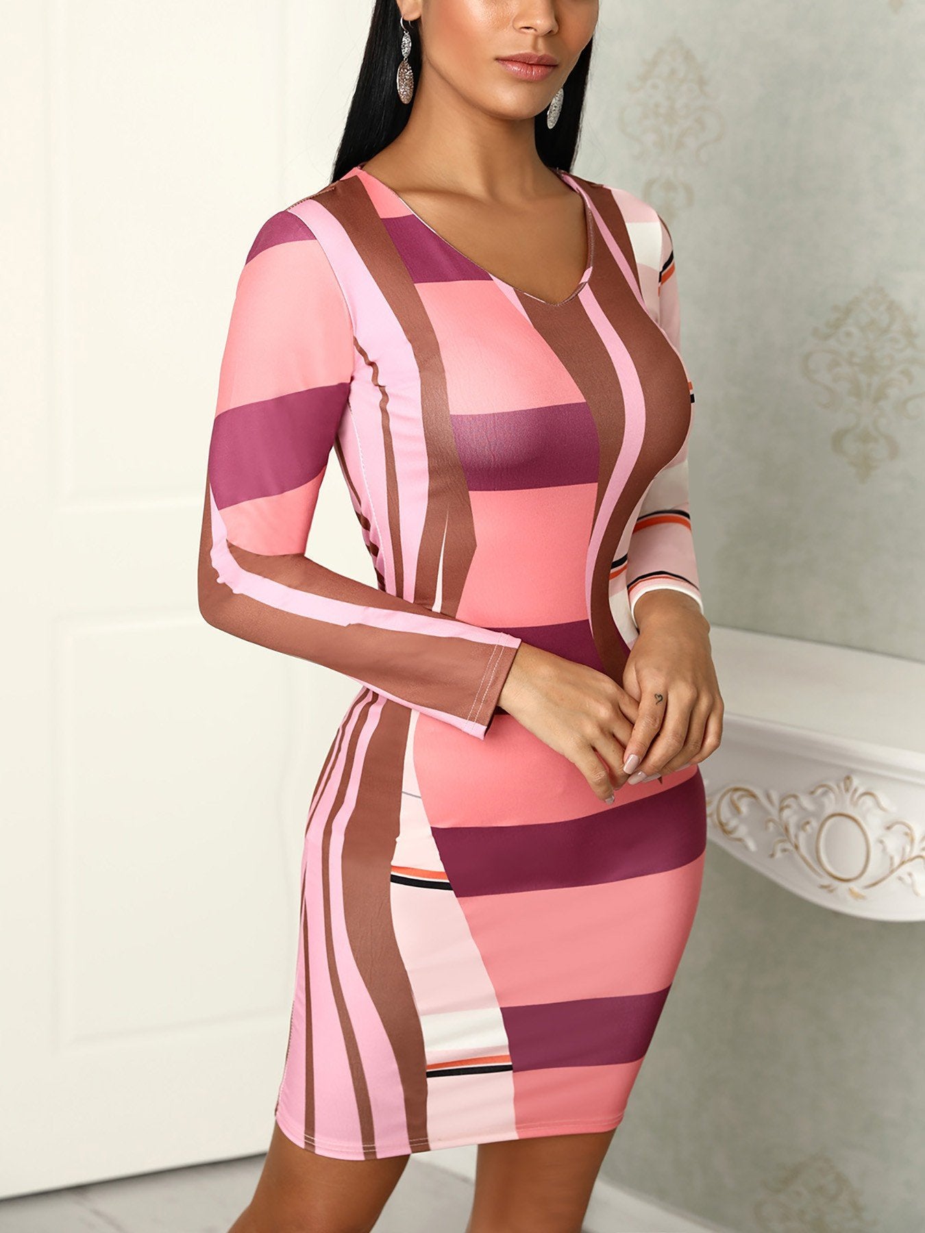 Contrast Color Long Sleeve Bodycon Dress - DadHats2ow6ix